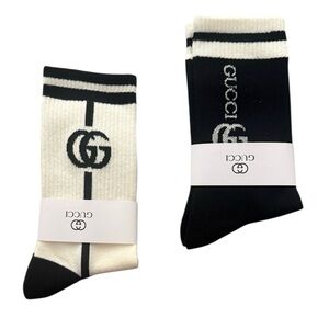 NWT 2 Pair Gucci Outlet Women’s Black and Ivory Socks